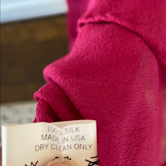 Maggie ward silk top size small - Picture 3 of 5